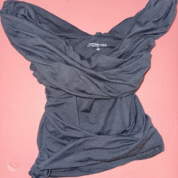 Abercrombie & Fitch Women’s Off The Shoulder Ruched Wrap Top Size Small Black - Picture 3 of 7